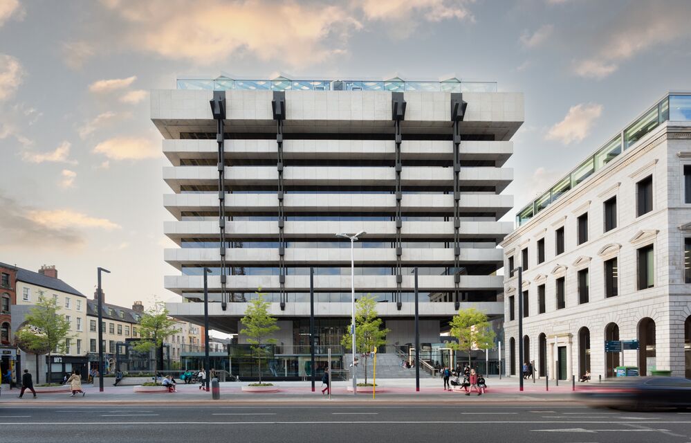 Gerando imagem para One Central Plaza, Dublin