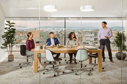 Vantaggi delle sale riunione di piccole dimensioni