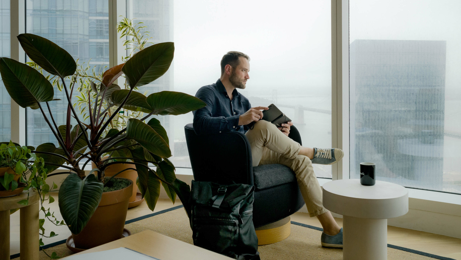 ULY02045-3 header v2-1536x865